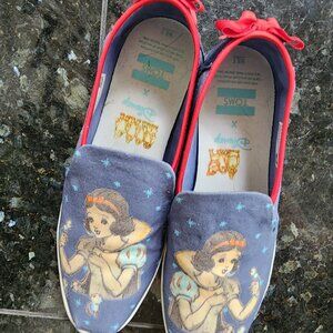 TOMS Limited Edition Snow White shoes with bows